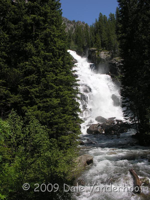 DSCN0139.JPG - We hiked up to the Hidden Cascades.