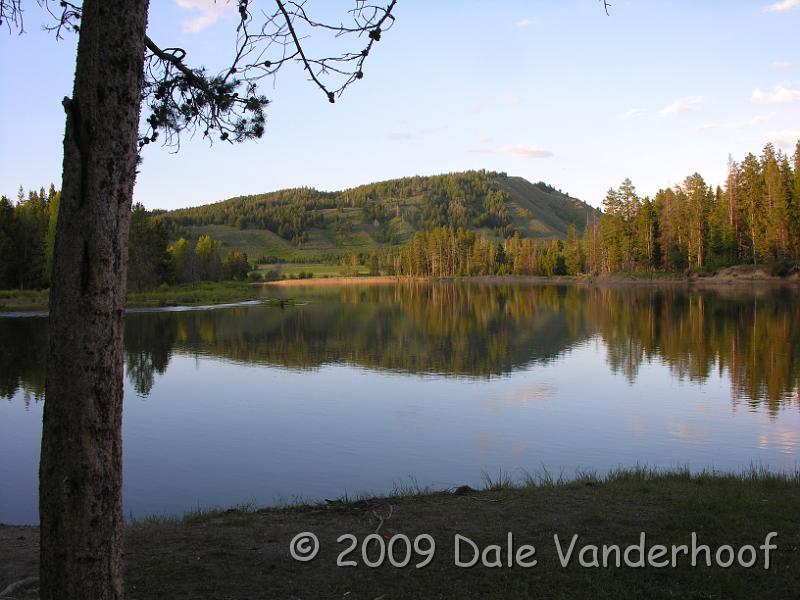DSCN0026.JPG - Lake Reflection