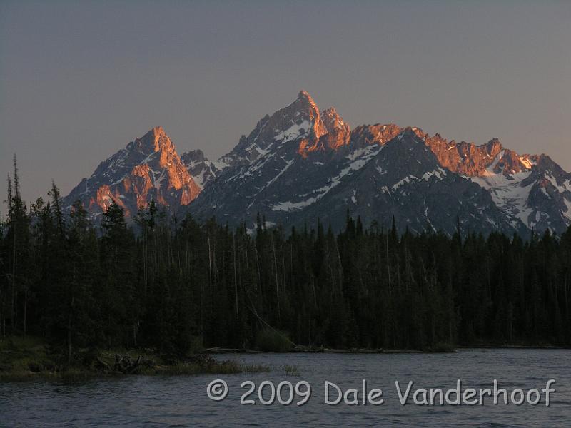 DSCN0288.JPG - Sunset on the Tetons